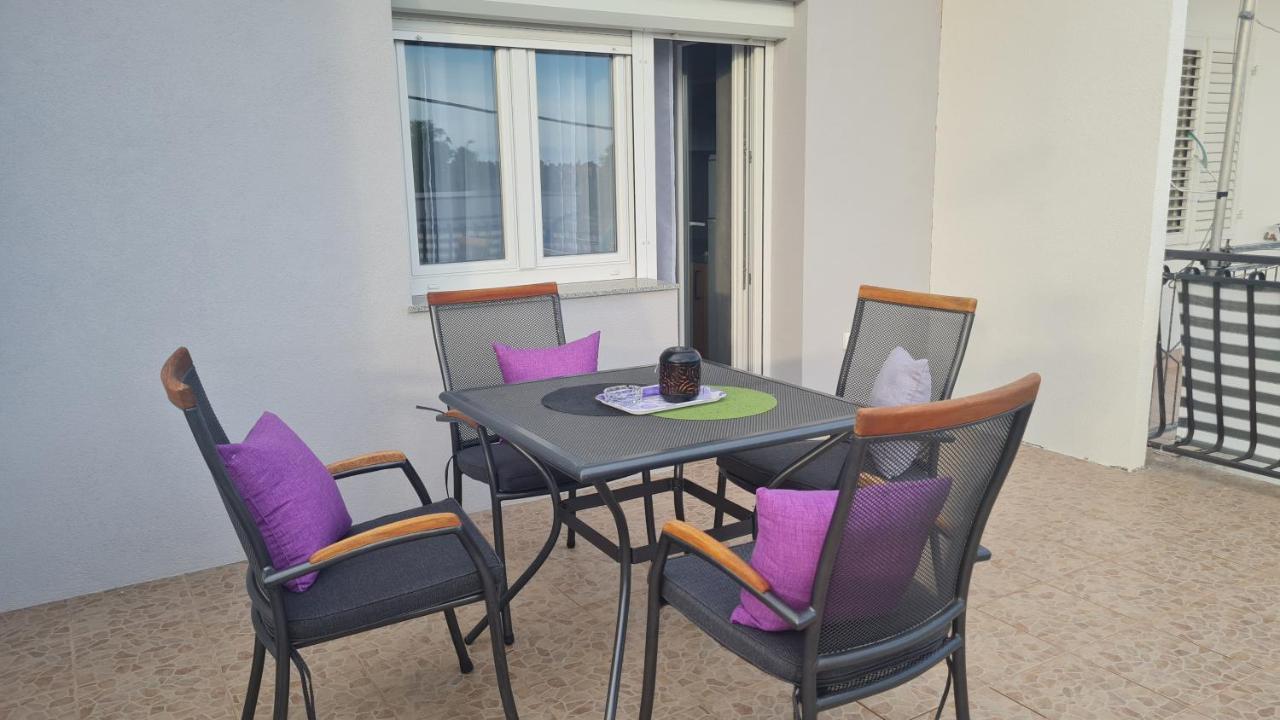 Doki Šibenik Exterior foto