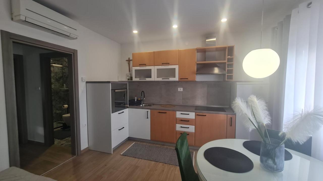 Doki Šibenik Exterior foto